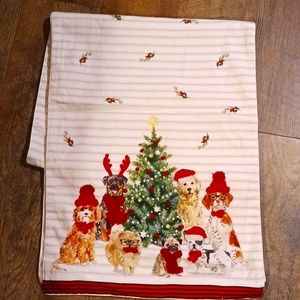 Christmas table runner with dogs new 🎄🐾